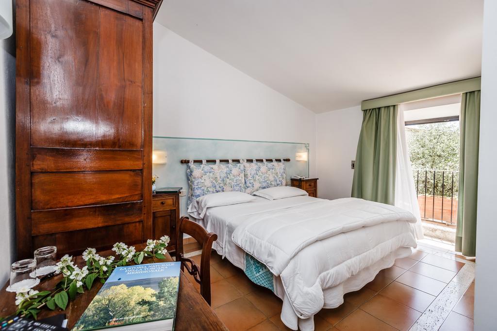 Villa Acquaviva Wine Resort Монтемерано Екстер'єр фото