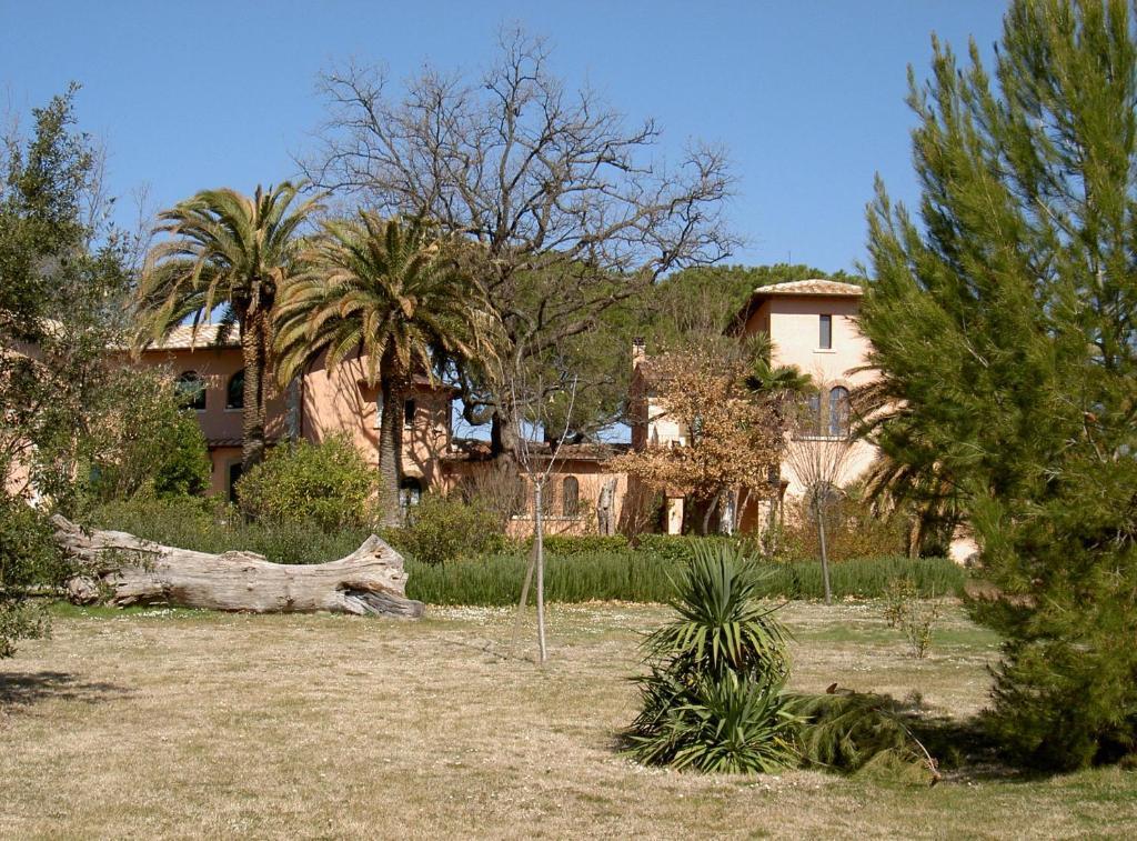 Villa Acquaviva Wine Resort Монтемерано Екстер'єр фото